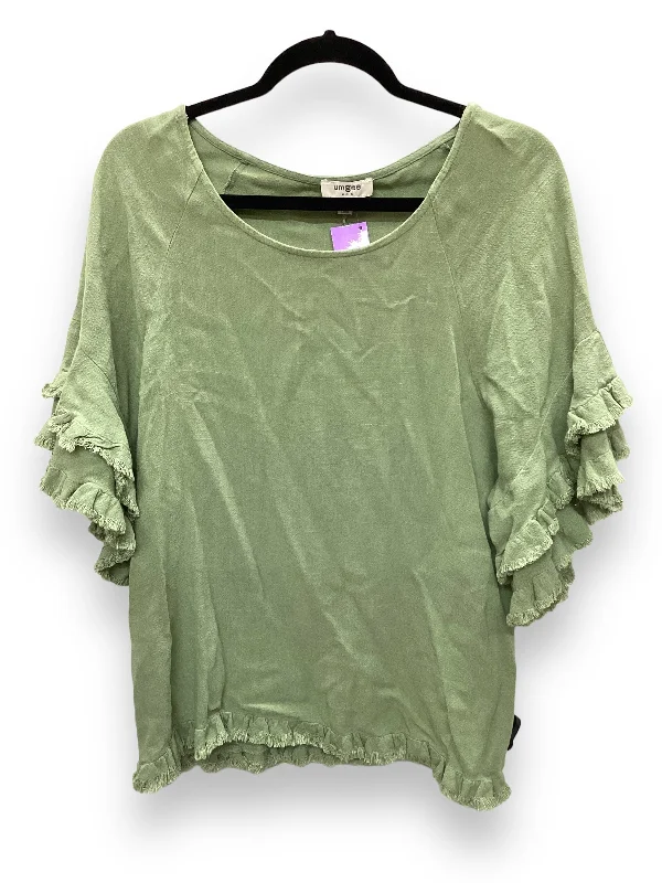 women's T-shirts with ruffle accentsTop Short Sleeve By Umgee  Size: S