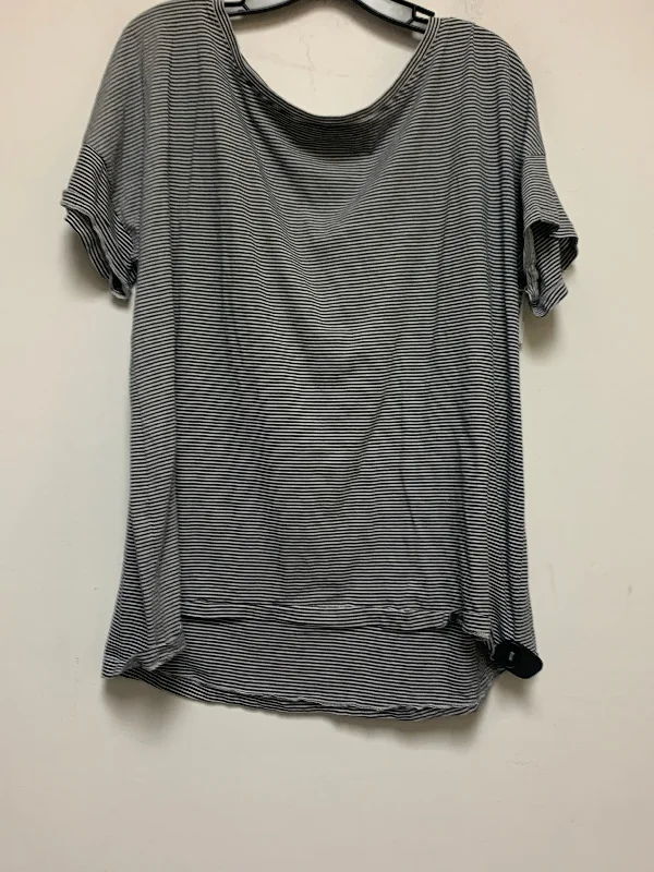 women's T-shirts with bold colorsTop Short Sleeve By Eileen Fisher  Size: Large