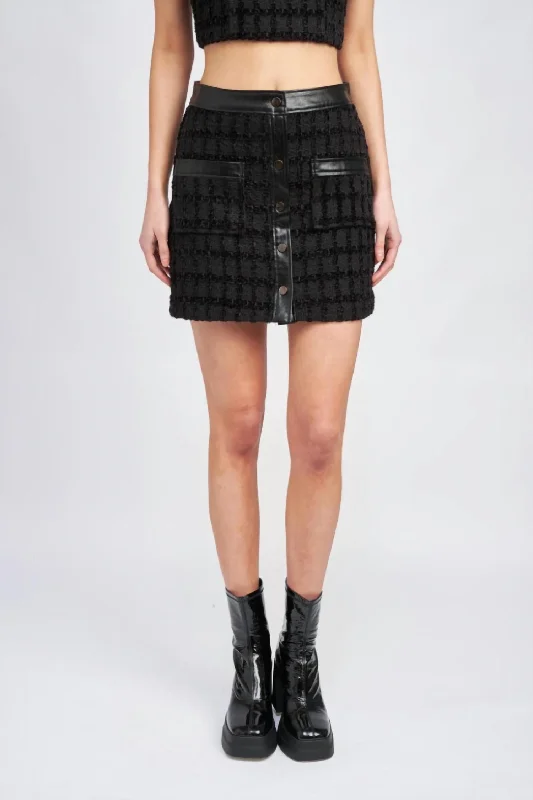 women's lace A-line skirtsMelbrooke Mini Skirt In Black