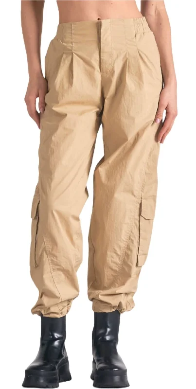 women's chic pantsWomen's Cargo Pants In Tan